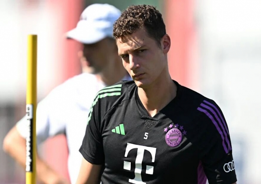 Bayern Defender Goes on Strike: Pavard’s Rebellion Puts Tuchel in a Tough Spot as Inter Milan Awaits Transfer Breakthrough-0