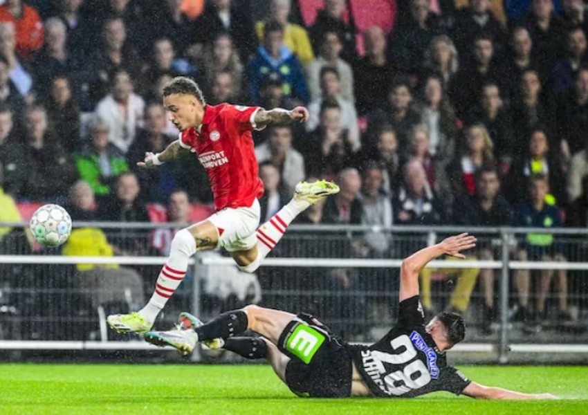 Champions League Playoff Preview: PSV Eindhoven Seeks Redemption, Can Antwerp Follow Their Coach's Lead?-1