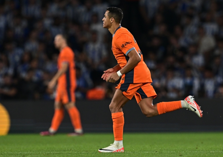 Inter Milan Thanks Bayern! "Double A" Struggle While Three New Signings Shine, New Star's 0.3-Second Heroics-1