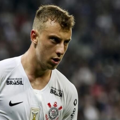 Inter Milan's Defensive Crisis: Three Solutions and the Potential Emergence of a New Wing-back