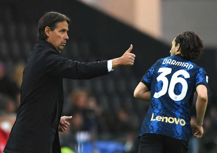 New Darmian, New Gosens? Inter's Versatile Ace Nearly Became an Accountant: The Rebel Child as the Solution to Squad Crisis-0