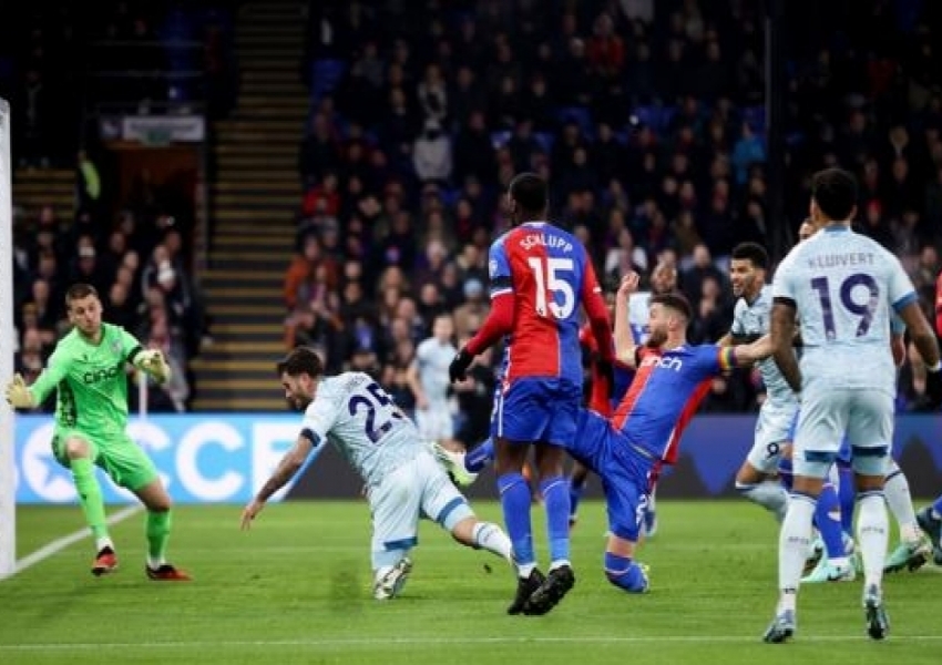 Premier League Matchday 16: Has Manchester United Found Their Own Bellingham? Arsenal's Defensive Woes Due to One Absence-1