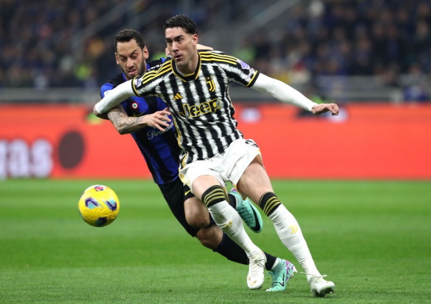 Does Inter Milan Have Europe's Best Deep-Lying Playmaker? Dominant Midfield Exposes Allegri's Excuses-0