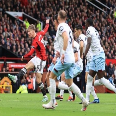 Premier League Round 24: Dark Horse Dreams Fade as Arsenal and Manchester United Charge Forward