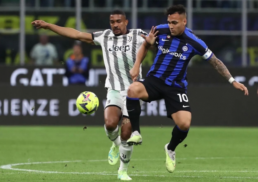 Two Defensive Titans to Decide Serie A's Top Scorer Duel: Inter's Coach Relies on a Different Sword-1
