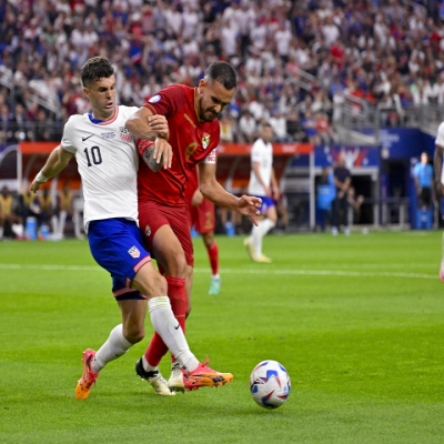 Copa America Group C Second Round: Uruguay's Stellar Squad and the Influence of America's Captain