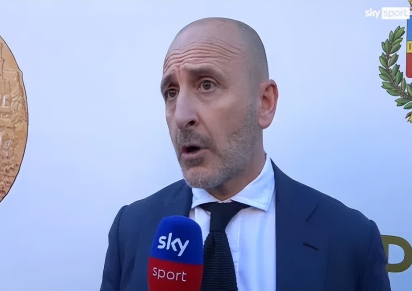 Inter's Coaching and Transfer Departments Face Key Disagreements: Crucial Plans for Battles Against Motta, Conte, and Fonseca-2