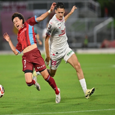 J-League Cup 4th Round: Machida Zelvia's Ambition vs. Nagasaki's Naval Fortunes?