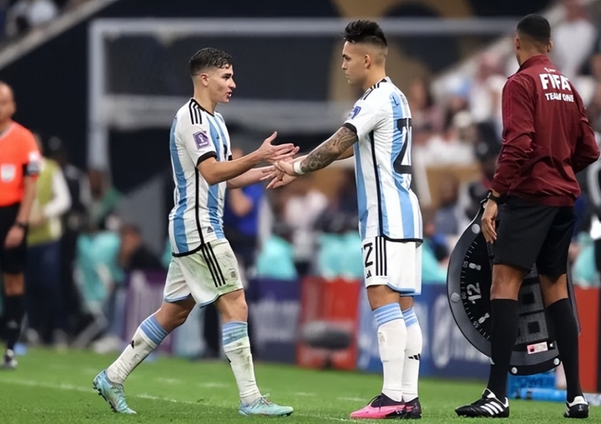 Post-Messi Era: Argentina's New Blueprint – €200M Strikers Lautaro and Alvarez from Rivals to Partners-2