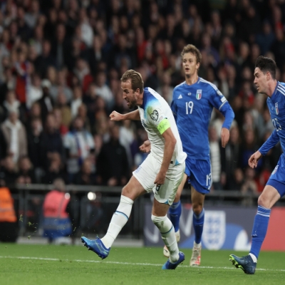 UEFA Euro 2024 Group C Round 1: England's Mixed Emotions and Cheers for Denmark's "Love God"