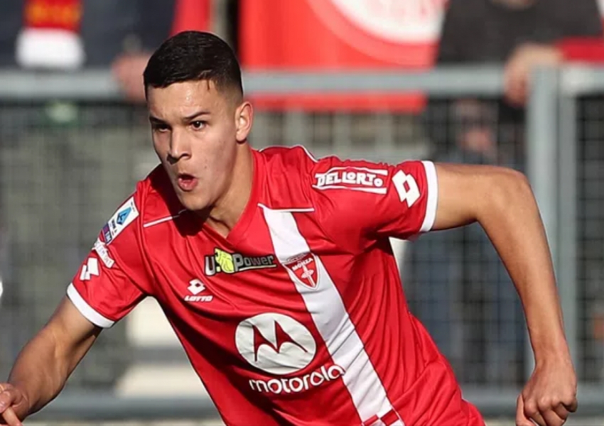 Inter Milan's €40 Million Option to Sell Young Star Faces Resistance: 8 Strikers, 3 Must Go, and the New Alexis Sanchez Dilemma-0