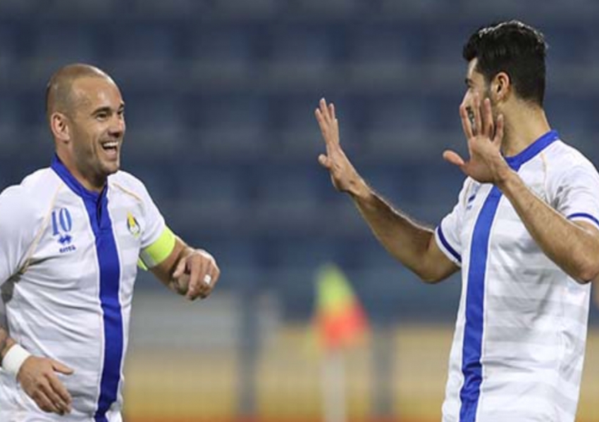 Inter Milan's Unsung Hero Sneijder: Key to New Signings and a 30-Year Record Challenge by the Versatile Zelinski-0