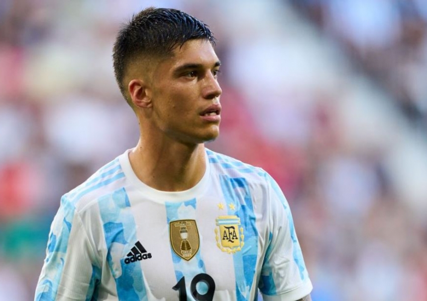 Inter Milan's Defeat to Al-Ittihad: Boos Reflect Demand for X-Factor, Two Stars Shine Amid Tactical Evolution-1