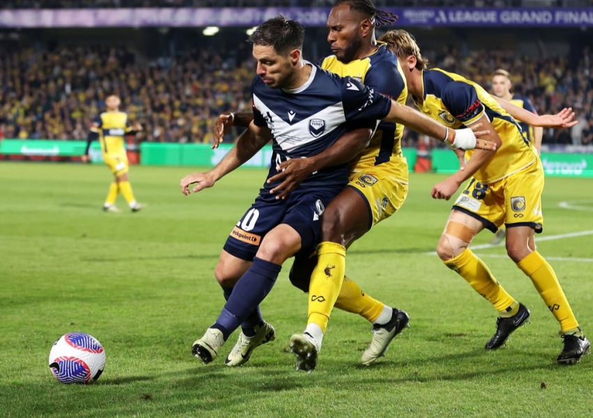 A-League Season Opener: Central Coast Mariners Aim to Reverse Slump, Auckland FC Eyes Fans' Hearts-1