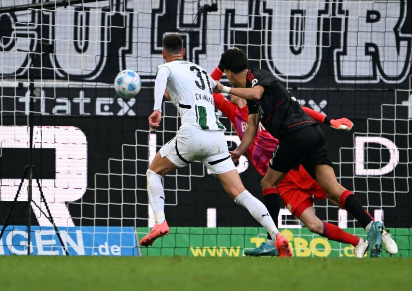 Bundesliga Round 6: Augsburg’s Warm-Up Woes and Dortmund’s Champions League Firepower-1