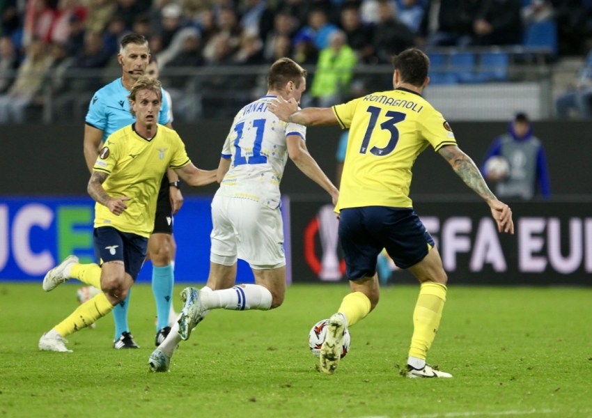 Europa League Round 2: Lazio Shines on Two Fronts, While Can Ten Hag Save Himself at Manchester United?-0