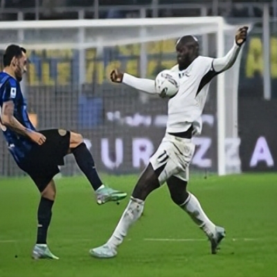 Inter Milan's Grand Ambitions: Topping Serie A, Securing Top Eight in Champions League, and February's Decisive Battle for the Scudetto