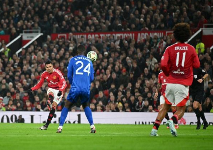 Premier League Round 10: Can Manchester United Maintain Their League Cup Firepower? Will Spurs Capitalize on Home Advantage?-0