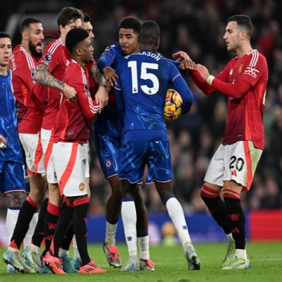 Premier League Round 11: Chelsea Seeks First Victory over Arsenal in Three Years, Manchester United Hopes to Bid Van Nistelrooy Farewell with a Win
