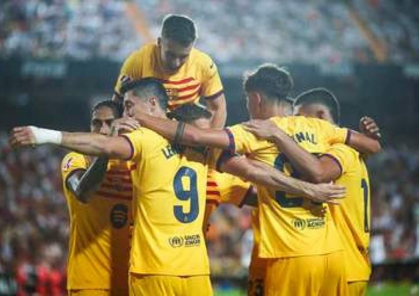 Crisis at Camp Nou: Barcelona Face Must-Win Clash Against Relegation-Threatened Valencia-0