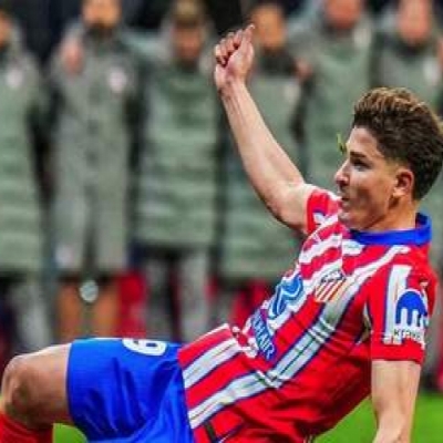 Champions League Drama: Rare Penalty Violation! VAR’s Eagle Eye Turns 60,000 Cheers to Silence