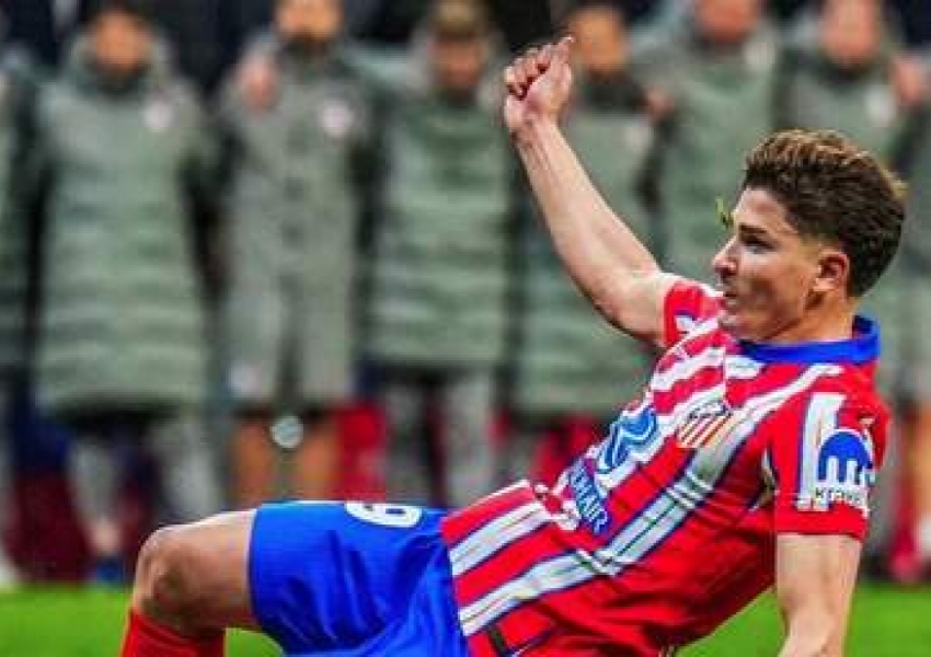 Champions League Drama: Rare Penalty Violation! VAR’s Eagle Eye Turns 60,000 Cheers to Silence-2