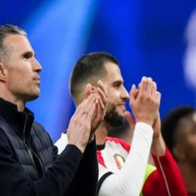 Champions League Heartbreak for Feyenoord: Van Persie Furious Over Controversial Penalty as Inter Advances