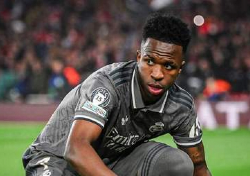 €200 Million Star Vanishes: Vinícius Jr. Posts Five Zeros as Real Madrid Collapse in London-2