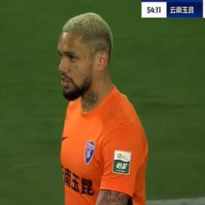 3-1! Wuhan Three Towns Finally Win: Former National Player Delivers a Goal and Two Assists to Propel Team Out of Relegation Zone