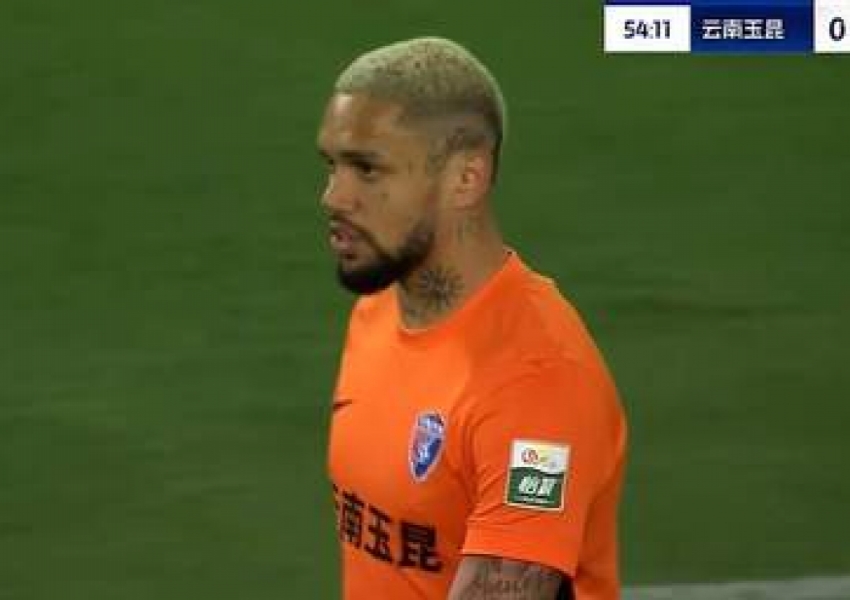 3-1! Wuhan Three Towns Finally Win: Former National Player Delivers a Goal and Two Assists to Propel Team Out of Relegation Zone-1