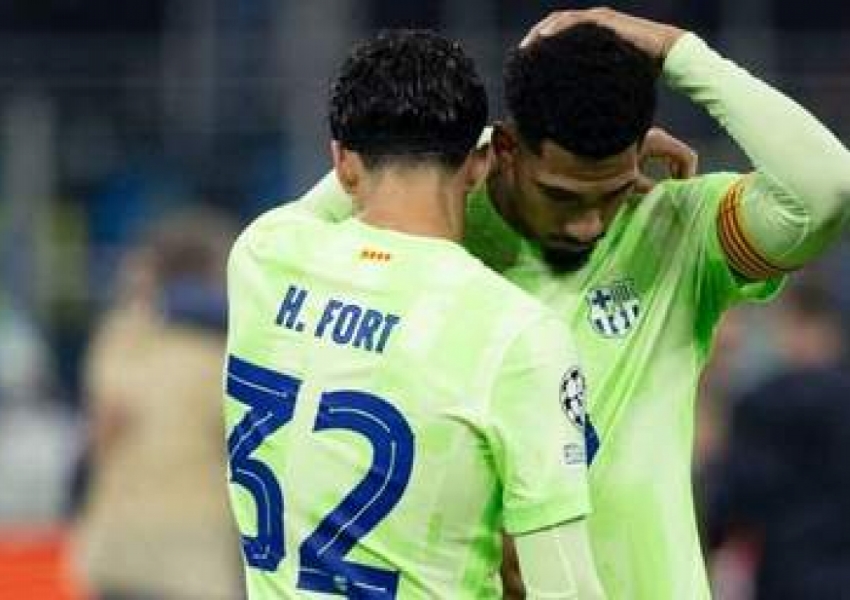 Barcelona Crash Out of Champions League in Heartbreak as Ronald Araújo Draws Fans' Ire After Another Collapse-0