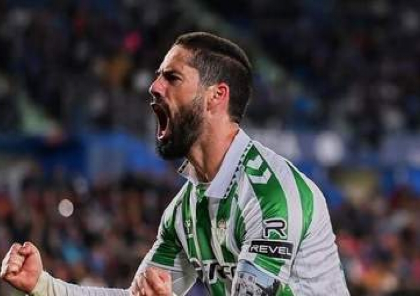 Six Years Later, A Legend Returns: Isco's Glorious Comeback to La Roja at 33-1