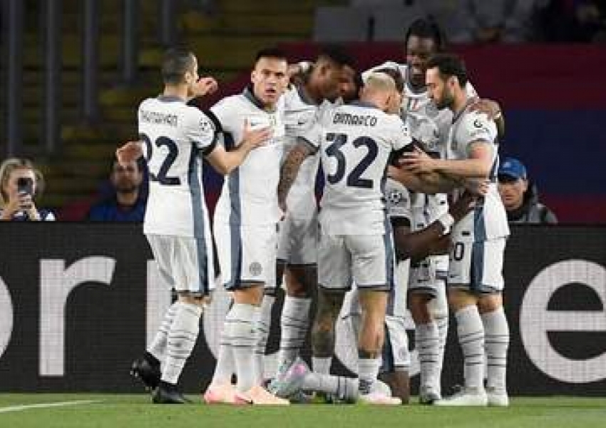 UEFA Champions League: A 38-Minute Thrill Ride – 4 Goals, 2 Stunning Worldies, and Yamal's Solo Brilliance-1